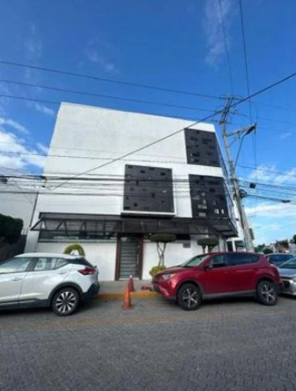 Renta Local Comercial Priv. del Carmen Cerca de Medica Campestre / León, Gto / Zona Norte