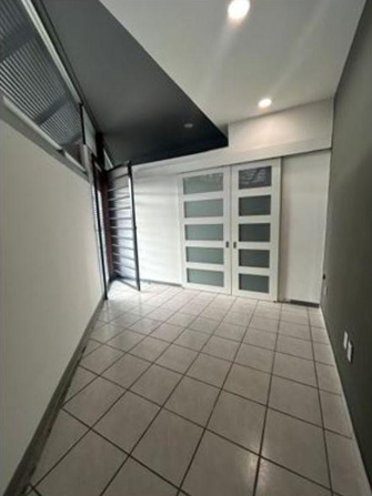 Renta Local Comercial Priv. del Carmen Cerca de Medica Campestre / León, Gto / Zona Norte