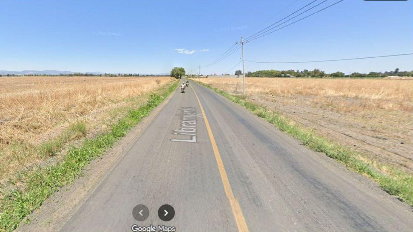 Venta de Terreno Carretera a Comunidad Los Ramirez / Salida Cueramaro