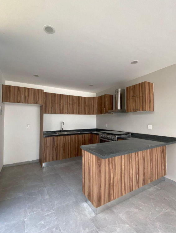 Casa en Preventa Fracc. Mayorca Residencial/ 2 Pisos, 2 Habitaciones/ León Zona Sur