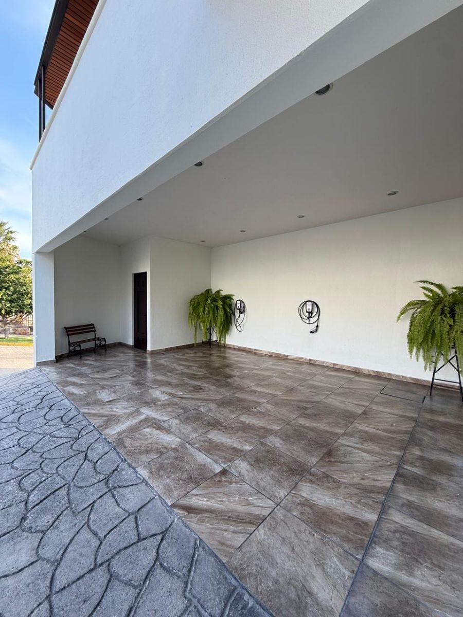 Residencia en Venta Jardines del Campestre | Roof Garden