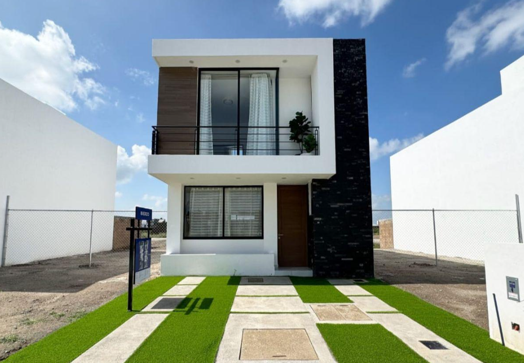 Casa en Venta Nueva Modelo Arzúa: Diseño Moderno y Cancha de Pádel | Zona Sur León