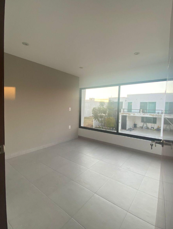 Casa en Preventa Fracc. Mayorca Residencial/ 2 Pisos, 2 Habitaciones/ León Zona Sur