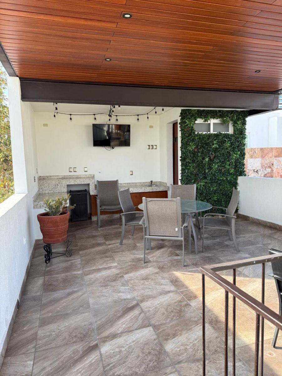Residencia en Venta Jardines del Campestre | Roof Garden