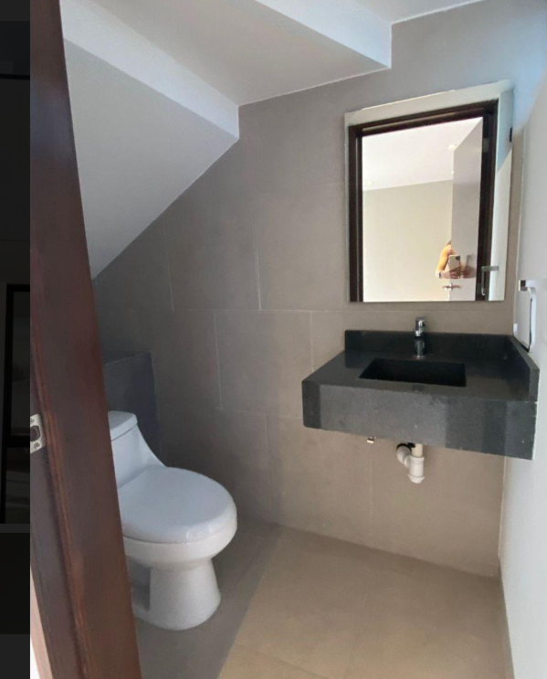 Casa en Preventa Fracc. El Mayorazgo/ 2 Pisos / 2 Habitaciones / León Zona Sur