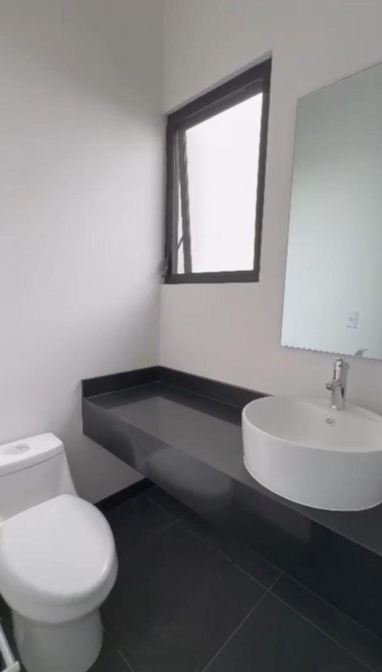 Casa en Preventa Fracc. Mayorca Residencial 1 Piso, 2 Habitaciones/león Zona Sur.