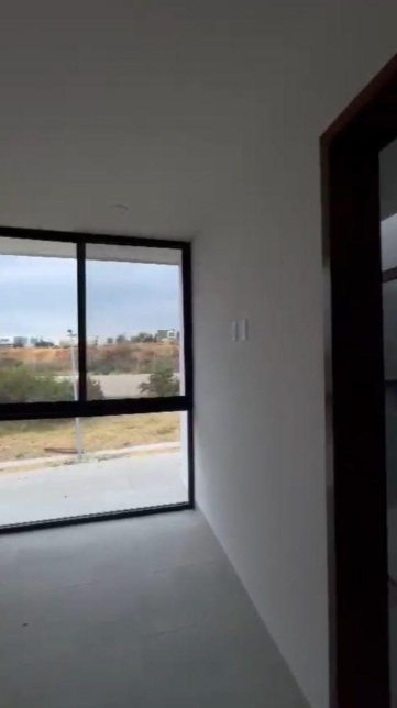 Casa en Preventa Fracc. Valles del Molino B/ 2 Pisos, 2 Habitaciones / León Zona Norte