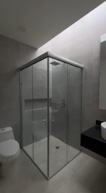 Casa en Preventa Fracc. Valles del Molino B/ 2 Pisos, 2 Habitaciones / León Zona Norte