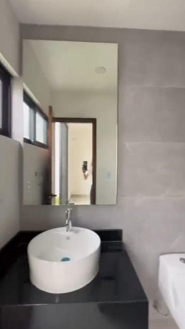 Casa en Preventa Fracc. Valles del Molino B/ 2 Pisos, 2 Habitaciones / León Zona Norte