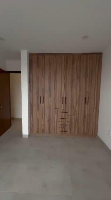 Casa en Preventa Fracc. Valles del Molino B/ 2 Pisos, 2 Habitaciones / León Zona Norte