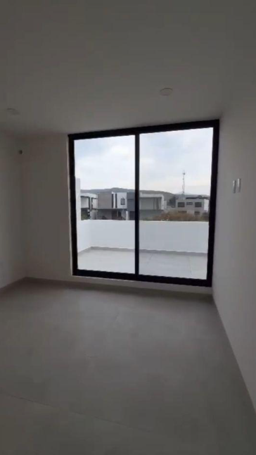 Casa en Preventa Fracc. Valles del Molino B/ 2 Pisos, 2 Habitaciones / León Zona Norte