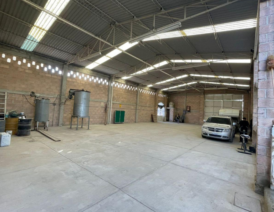 Bodega en Renta o Venta Fracc. Periodistas Mexicanos / León