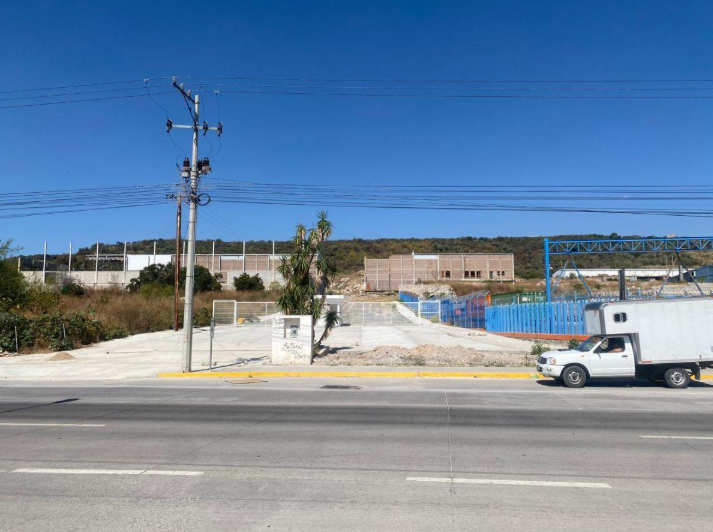 Venta de Bodegas y Terreno Industrial Leon/san Fco. del Rincon