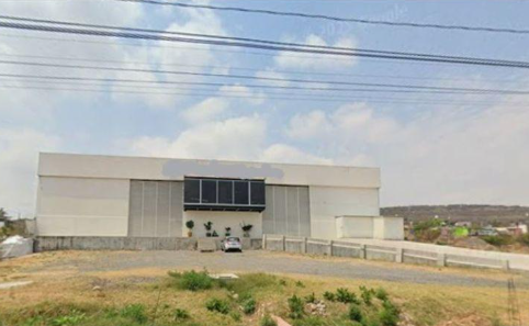 Renta o Venta de Bodega Saucillos de La Joya/ Balcones de La Joya, Entrada Tráiler Leon Zona Nte.