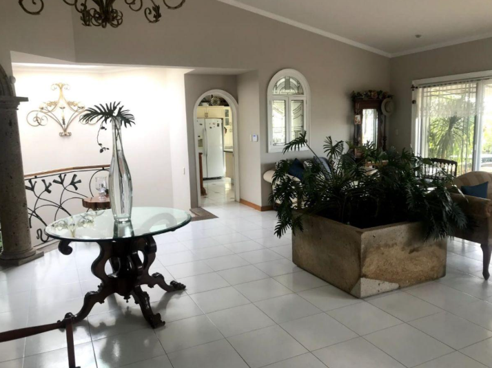 Renta o Venta de Residencia Fracc. El Refugio/ León Zona Norte