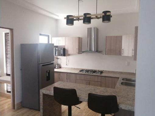 Renta de Departamento Amueblado Torre Faustina, Blvd. Mayorazgo/ León Zona Sur.