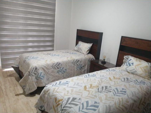 Renta de Departamento Amueblado Torre Faustina, Blvd. Mayorazgo/ León Zona Sur.