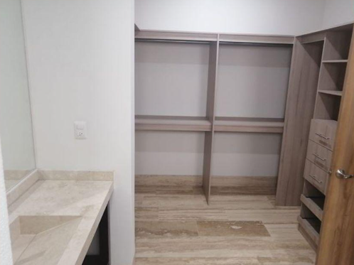 Renta de Departamento Amueblado Torre Faustina, Blvd. Mayorazgo/ León Zona Sur.