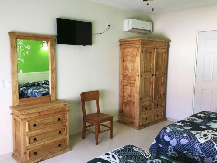 Venta de Hotel Boutique: Chacala, Nayarit | 8 Hab | Alberca | ¡Precio Bajo Avalúo!