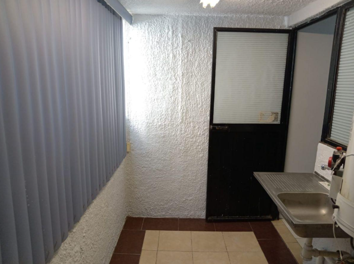 Venta de Departamento Adaptado Para Oficina / Fracc. Hdas. El Rosario /zona Norte / León, Gto.