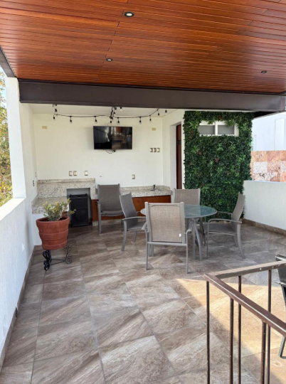 Residencia en Venta Jardines del Campestre | Roof Garden.